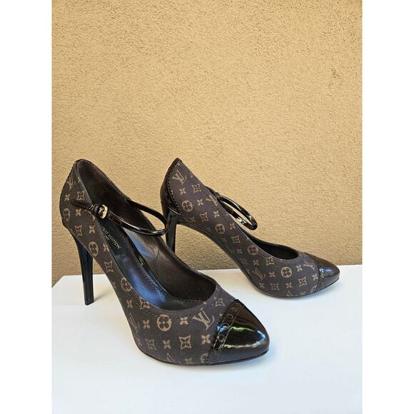 Louis Vuitton Brown LV Monogram Nylon Pumps 37 sz - Picture 8 of 15
